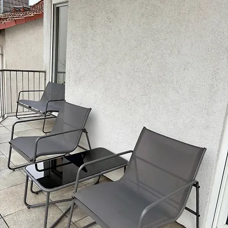 2-zimmer Mit Balkon Appartement